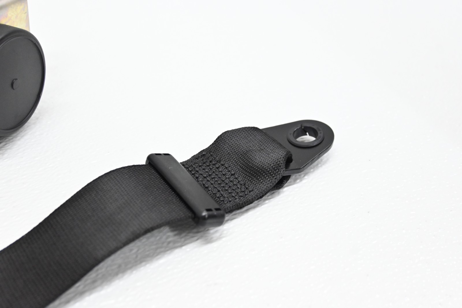 ⭐ 14-21 Maserati Ghibli Rear Right or Left Seat Belt Retractor Black Oem