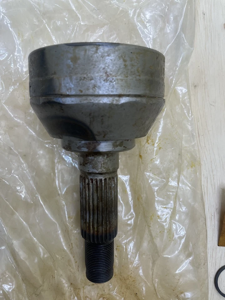 Kit de juntas GM OEM CV anillos a presión preengrasados 79-81 Riviera Eldorado 7831589 - Nuevo de Lote Antiguo Foto 2 de 4