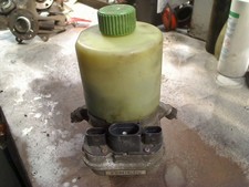 Pompe direction assistée Skoda FABIA