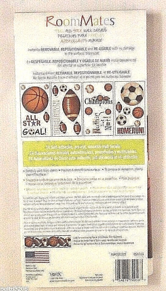 Calcomanías de pared deportivas RoomMates pelar y pegar 24 autoadhesivas, precortadas Foto 2 de 2