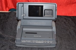 Vintage Rare Panasonic Model PV-M429 AV Pocket Watch VHS Portable Player