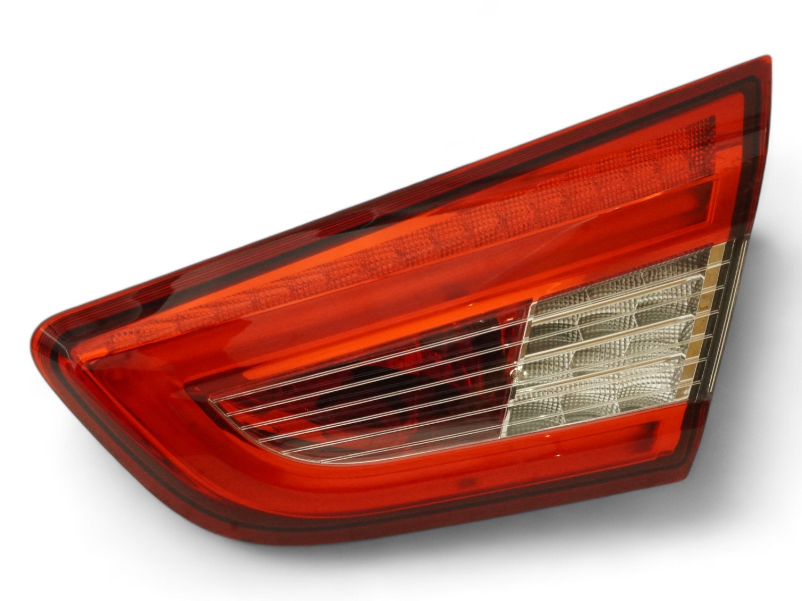 2014-2017 Maserati Ghibli S Q4 M157 OEM Right Side Inner Taillight 06700046630