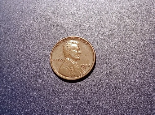 Nice VF 1922-D Lincoln Cent