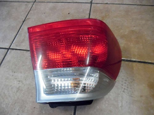 BMW 3er E46 Rückleuchte Rücklicht Links 8383821