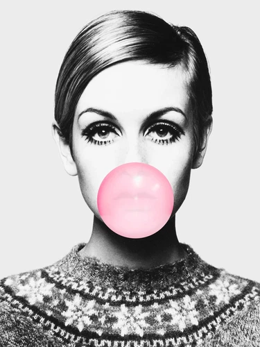 Twiggy Bubble Gum Canvas Print (40"x30")