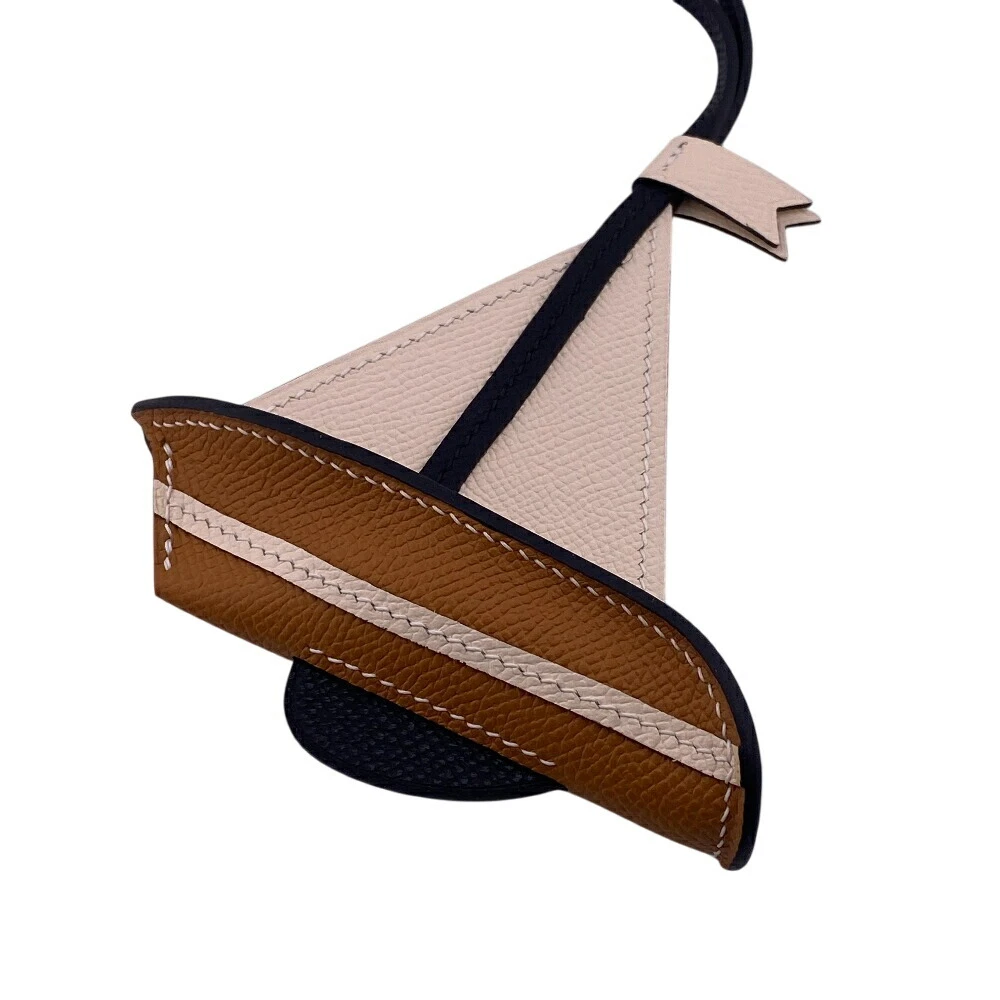 HERMÈS HERMES Hermes Yacht Epsom Charm Beige
