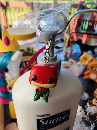 Funko Pop Christmas Batman - Keychain Funko Pop Christmas Batman - Keychain | Funko Pop | 2 Funko Pop Christmas Batman - Keychain | Funko Pop