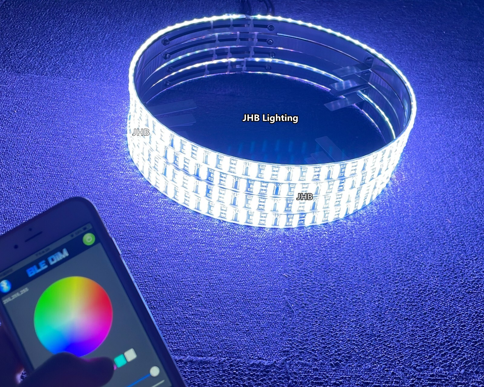 JHB 17.5"APP Remote CHASING Flowing TRIPLE ROW LED Trucks Wheel Rings Rim Lights