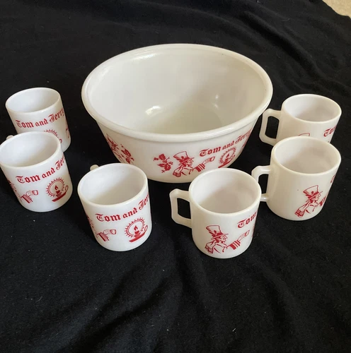 Vintage Hazel Atlas Tom And Jerry Egg Nog Punch Bowl with 6 Mugs Christmas