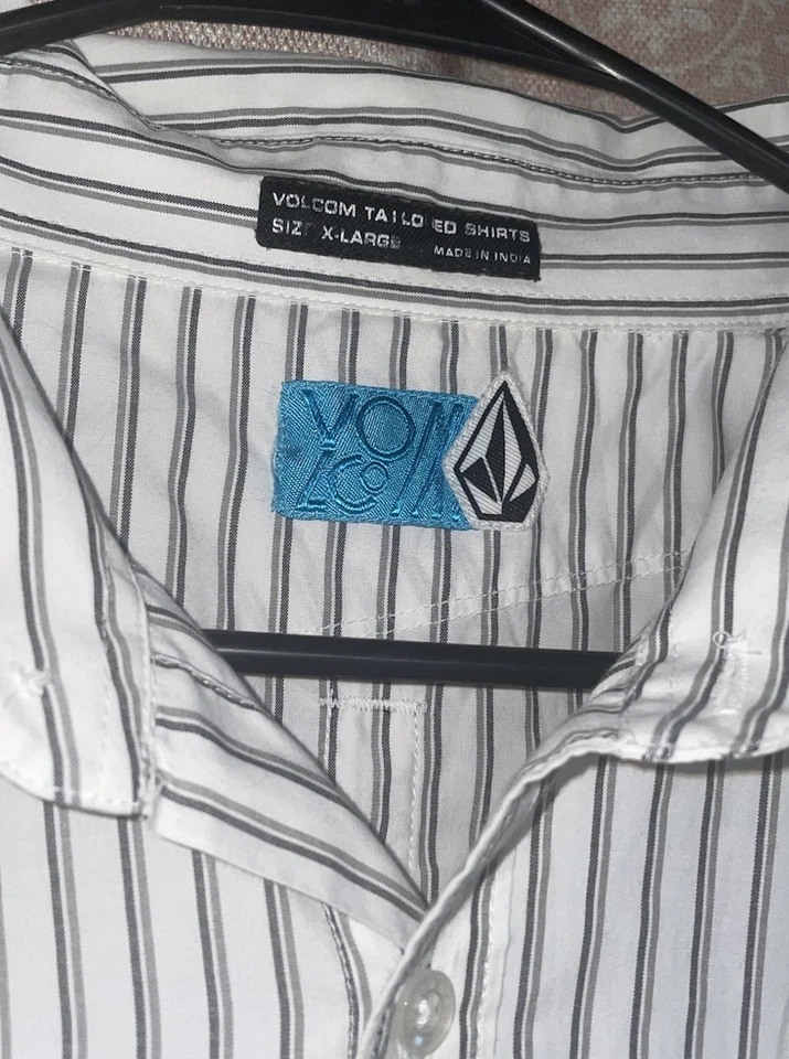 Camisa De Colección Volcom Y2K Abotonada Para Hombre XL Puntada Única Surf Patín Rara Foto 3 de 4