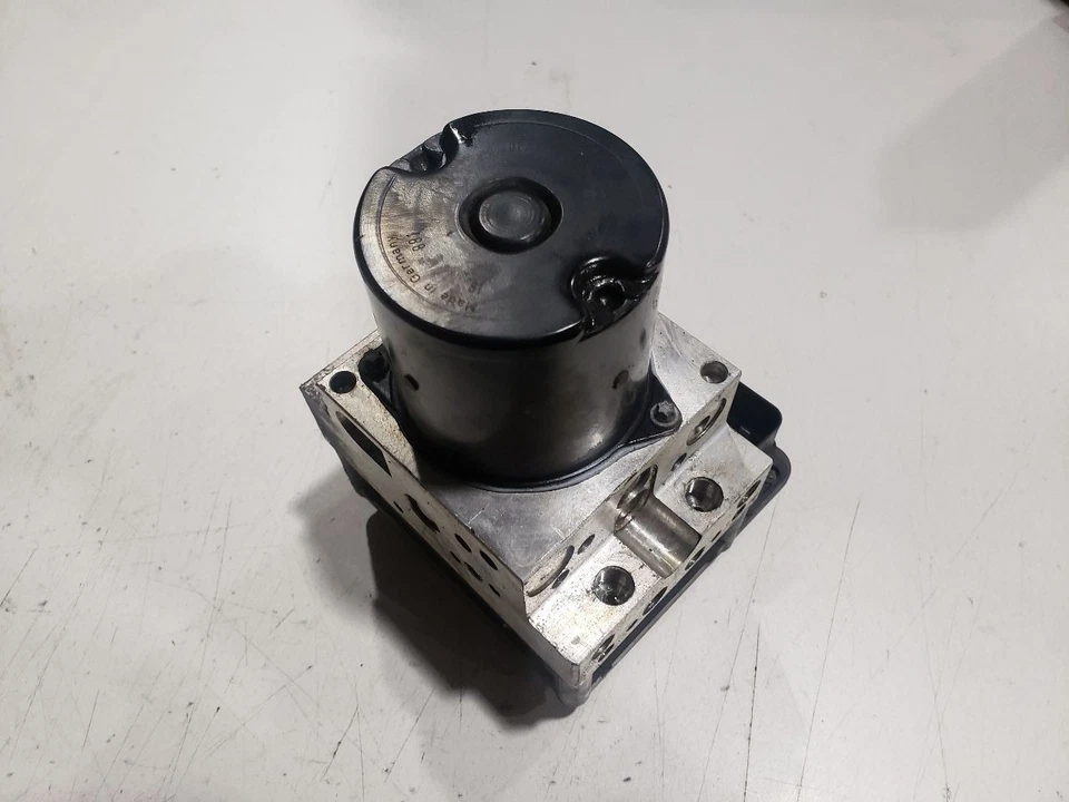 BMW X5 E70 2008 AWD - Sistema antifrenos ABS DSC - 08-14 OEM 6783056, 6783058 Foto 3 de 4