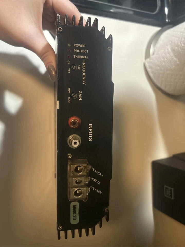 Amplificador Coche MMATS M600.2D - Monobloque Clase D Un Canal. Hallazgo raro Foto 2 de 4