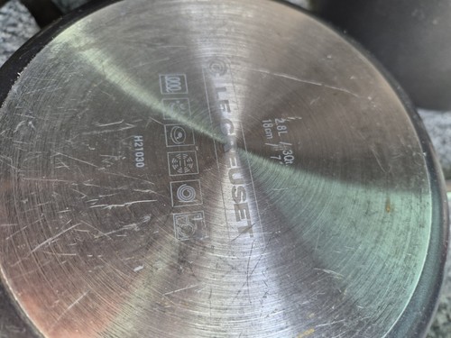 3 X Le Creuset Saucepan Toughened Non-Stick 20-18-16cm Well Used With Lids - Picture 12 of 15