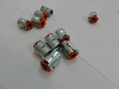 196567 New-No Box; Raco 2700 Cable Locking Connector; 1/2'' NPT; 1/2'' conduit siz