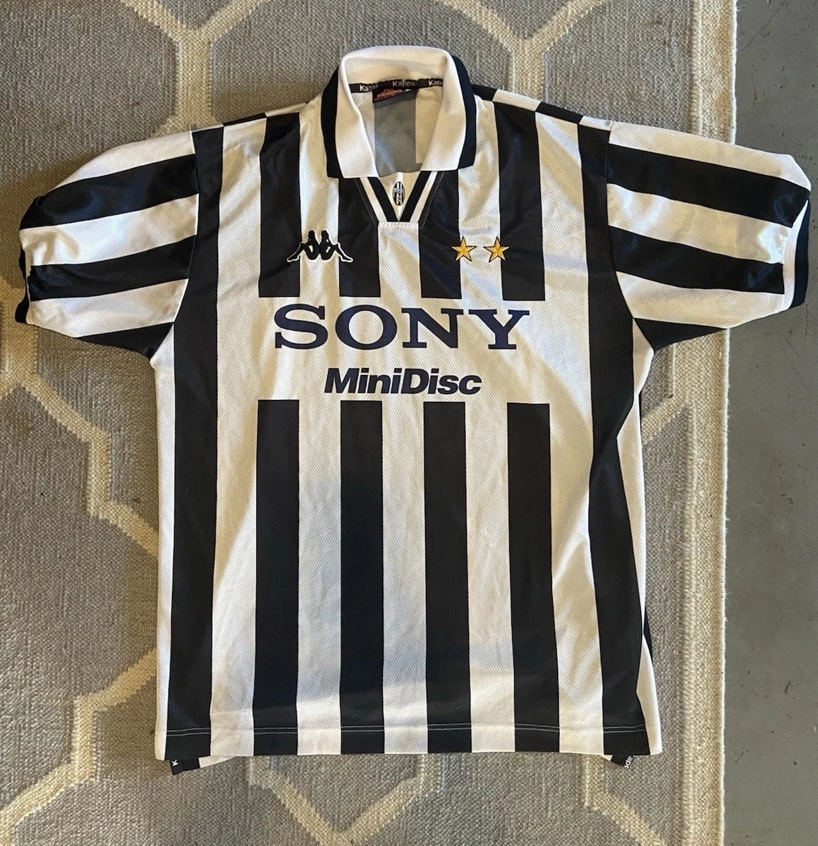 Juventus Kappa In International Club Soccer Fan Apparel