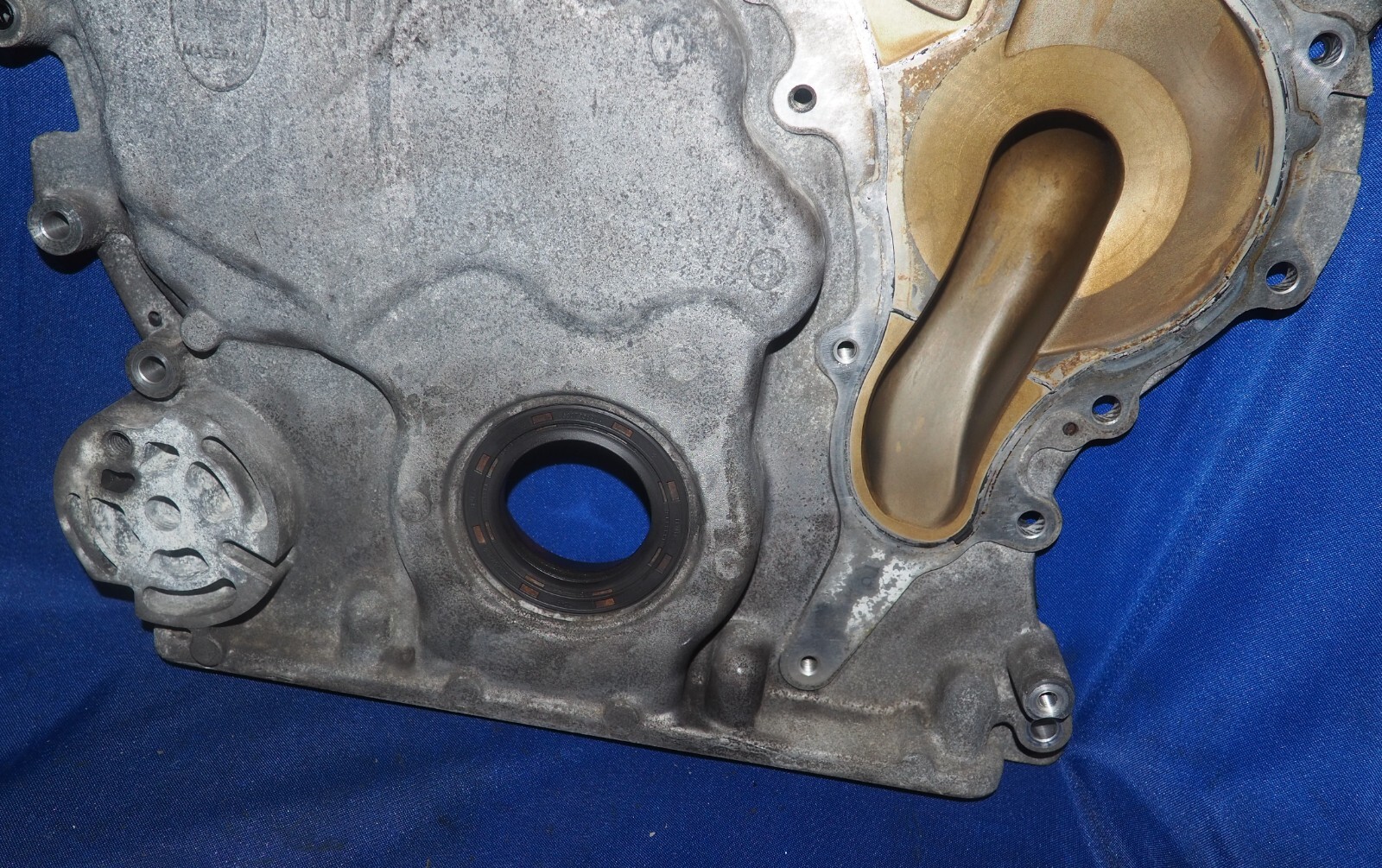 2013-2021 Maserati Ghibli Quattroporte Levante 3.0L Engine Timing Chain Cover OE