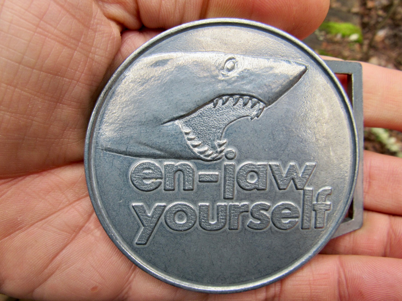 Vtg GREAT WHITE SHARK Belt Buckle JAWS Fishing Enjoy … Gem