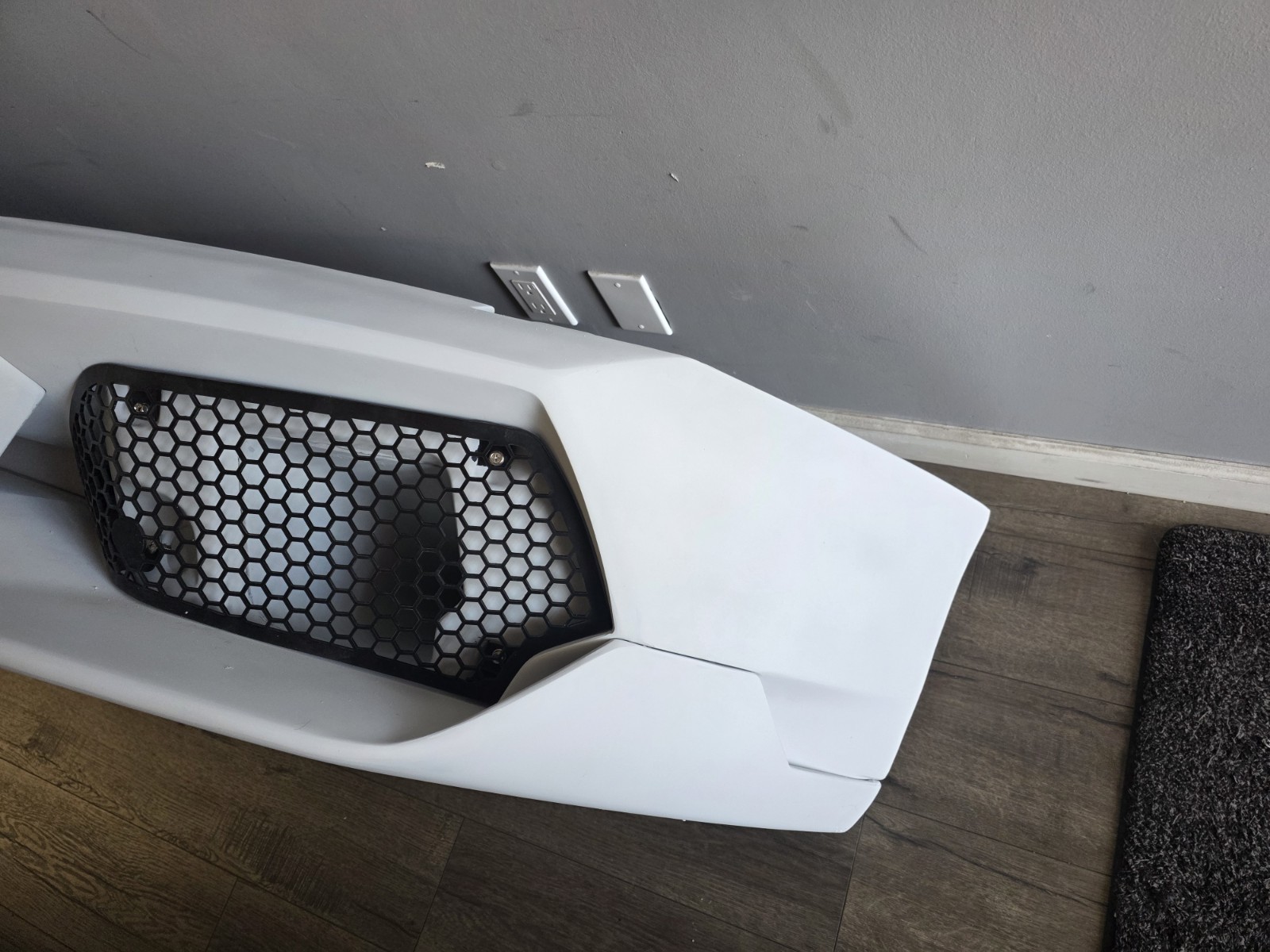 LAMBORGHINI MURCIELAGO LP670 SV FRONT BUMPER 