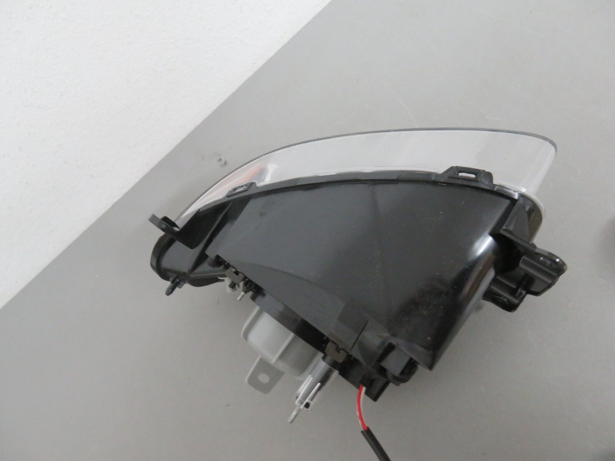 1998 2003 FORD ESCORT ZX2 2D (FROM 08 26´97) RIGHT SIDE HEADLIGHT