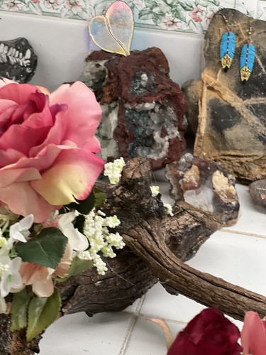 ORIGINAL FLORAL DESIGN WOOD BASE, ROSES, PEACH BLOSSOMS MOSSES BABY BREATH - Picture 6 of 24