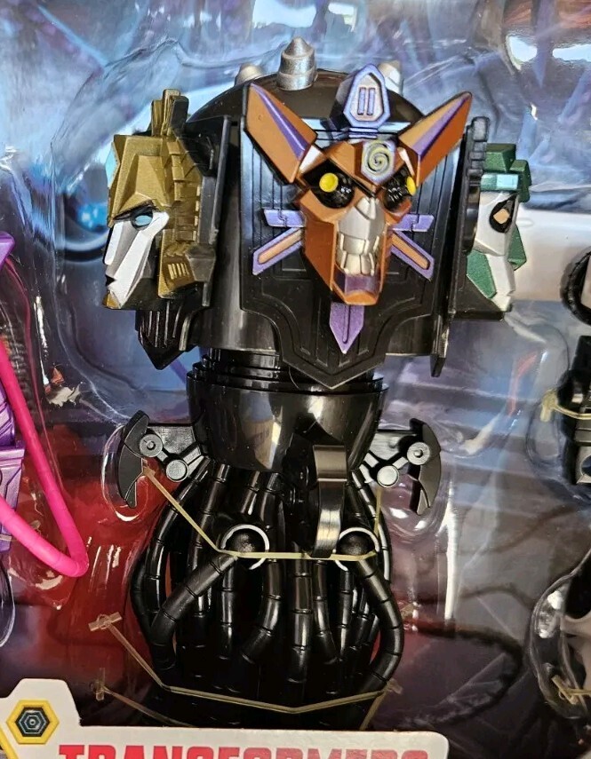 Transformers Cyberverse Quintesson Judge Invasion Figure