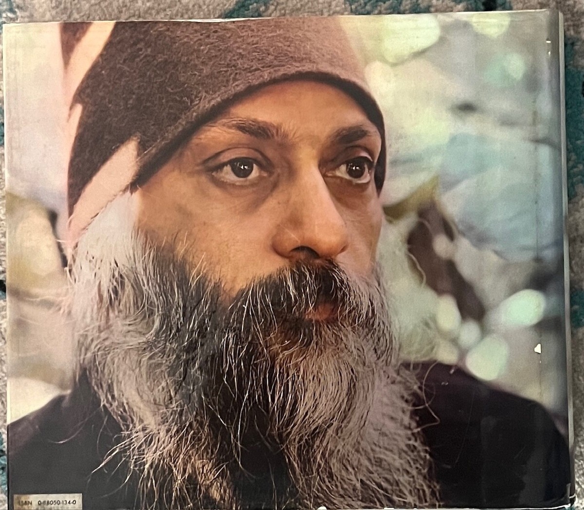 THE SOUND OF RUNNING WATER Photo-biography of Bhagwan Shree
