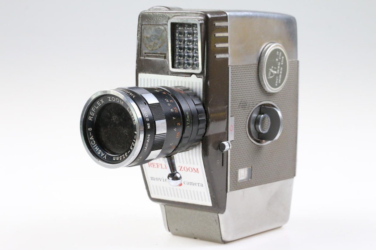 フィルムカメラ YASHICA 8 YASHICA 8-E Reflex Zoom Filmkamera - SNr: 6111395 | eBay