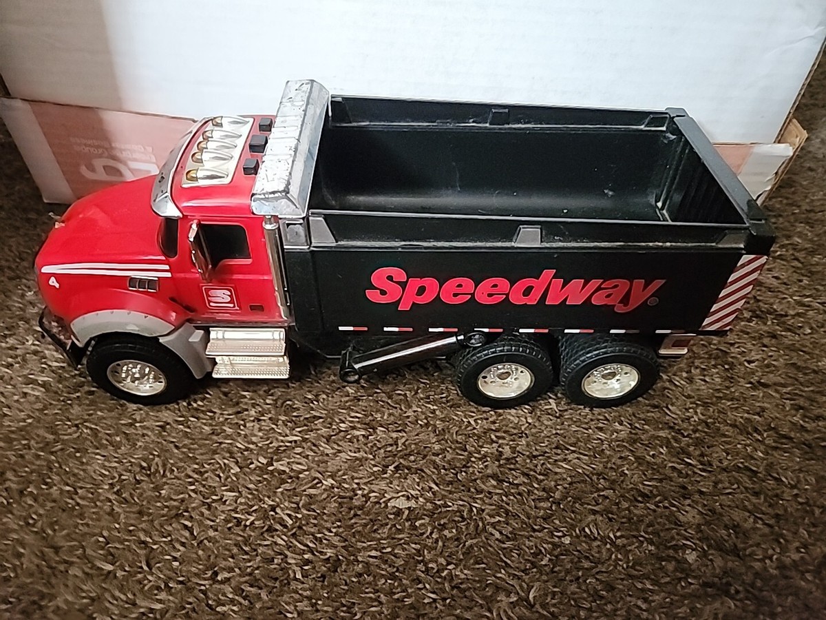 Speedway Gas Station 1:24 MAC Toy Dump Truck 1st Gear 79-0588 Toys Truck