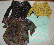 FOUR Women's Tops Rue 21 Yellow Daisy Aqua Striped Multi Blouse Size Medium