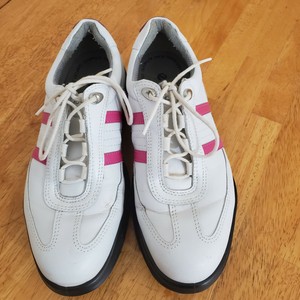 ecco shoes pink
