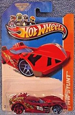 2013 Hot Wheels #82/250 HW Stunt-Drift Race SCOOPA Di FUEGO Dark Red Red/BluePr5