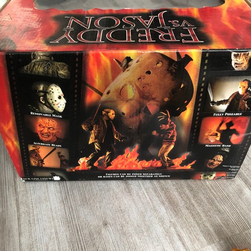 2004 Neca Reel Toys Freddy vs Jason Deluxe Box Set in Original package - Picture 17 of 20