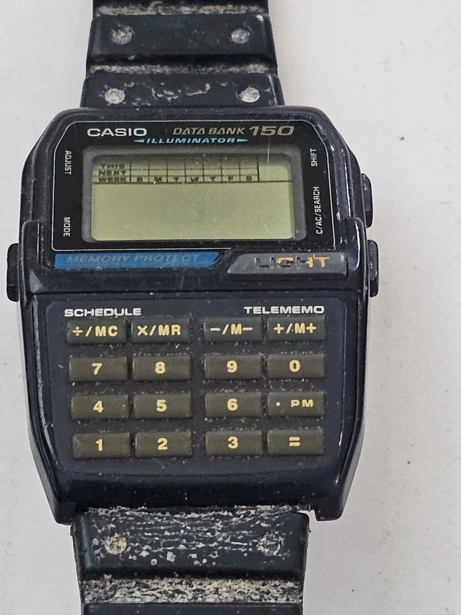 Vintage CASIO 150 Data Bank DBC-150 ILLuminator Calculator Watch