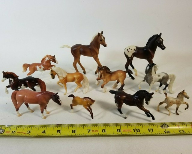 Lot Of 11 Vintage Breyer Small Stablemate Horses 90's eBay