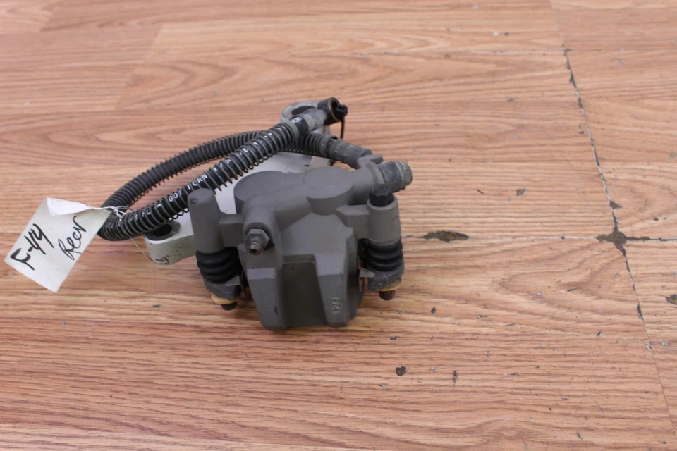 Pinza de freno trasera Kawasaki Ninja 250R 2005 con manguera Foto 4 de 4