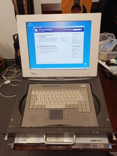 HP Proliant DL360 Gen3 und Rackmonitor mit Tastatur - Bild 3 von 12