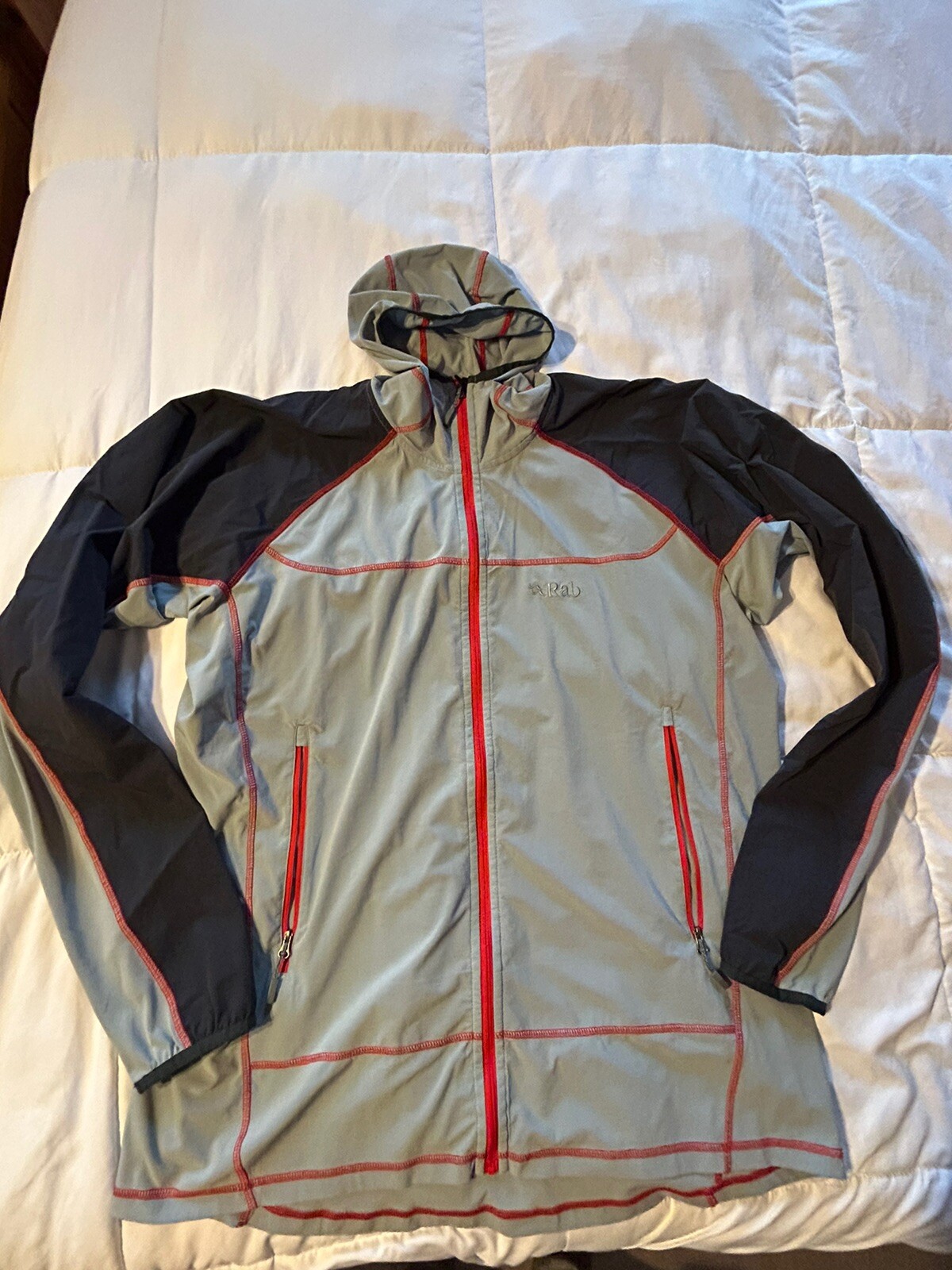 Chaqueta Rab Zephyr XXL Gris Negro Rompevientos Suaves Caparazón Senderismo Elástico NUEVA