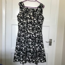 Mela Loves London Floral Dress UK Size 14 Sleeveless Black Cream Occasion Cruise