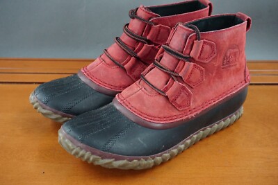 Sorel Out N About Shoe Womens Size 7 Red Leather Lace Up WP Ankle Duck Boots