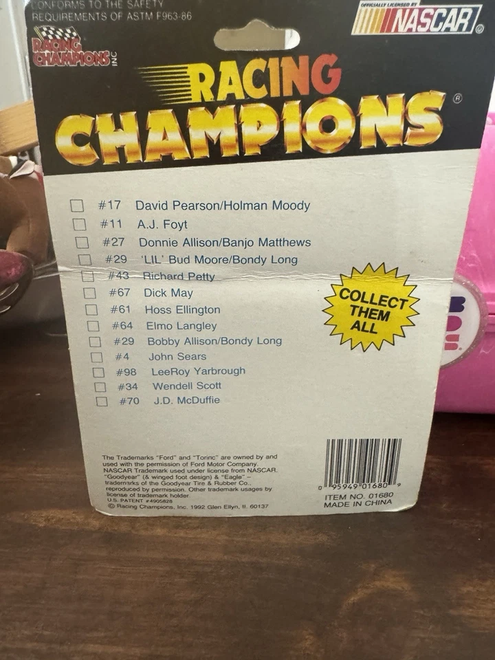 Coche diecast Cale Yarborough 21 Ford Torino Talladega Foto 3 de 3