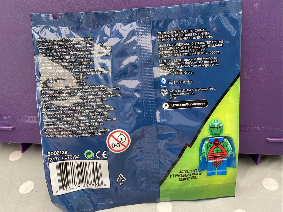LEGO Dc Comics Super Heroes: Martian Manhunter (5002126) - Image 2 of 2