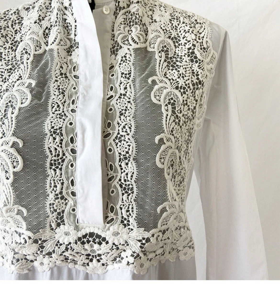 Tunica Valentino in popeline bianco con inserto in pizzo avorio 12 $2490 nuova con etichetta