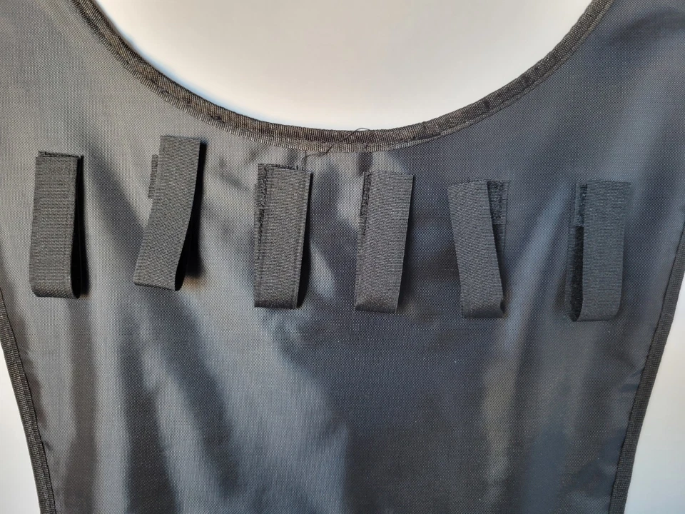 Organizador colgante de joyas con 33 bolsillos en frt y 17 colgadores de collar en la parte posterior negro Foto 3 de 4