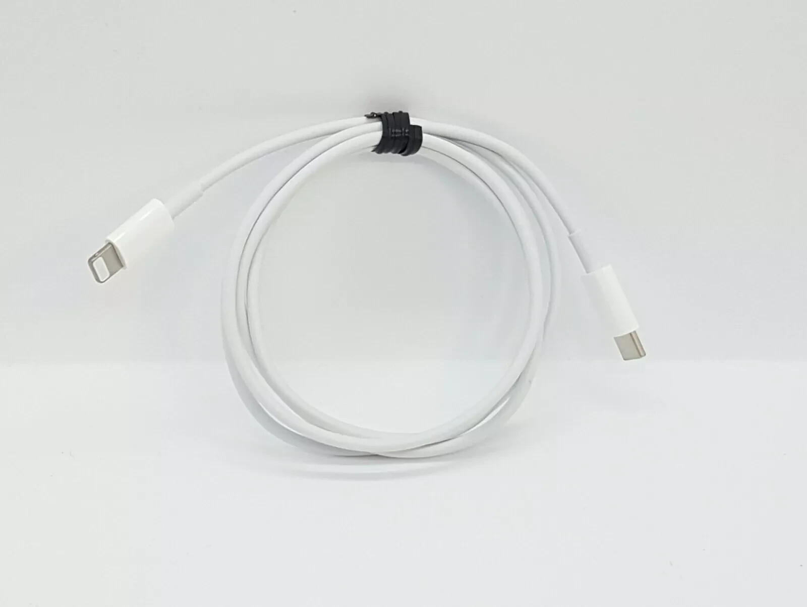 Apple Genuine - 3.3' Type C-to-Lightning Charging Cable - White - MK0X2AM/A