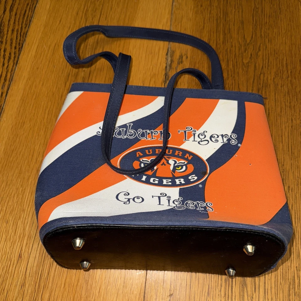 Auburn Tigers Team Logo Women's Fashion Purse w/ Handle Orange Blue White - Image 4 of 4