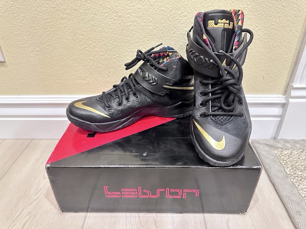 NIKE LEBRON ZOOM SOLDIER 8 BLACK GOLD ZIPPER MEN'S 688579-070 SIZE