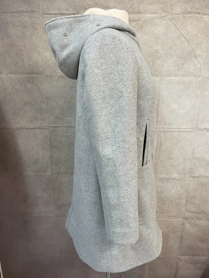 Abrigo Nine West para mujer gris lana manga larga con capucha frontal a presión talla L Foto 4 de 4