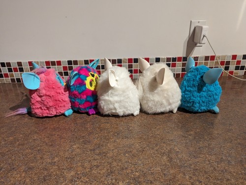 Furby 2012 & Boom Lot x5 White Blue Pink Yeti Taboo Cotton Candy TESTED & WORKS - Picture 13 of 22