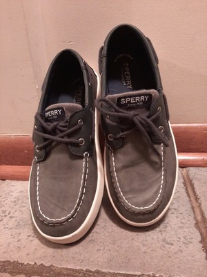 boat shoes size 5