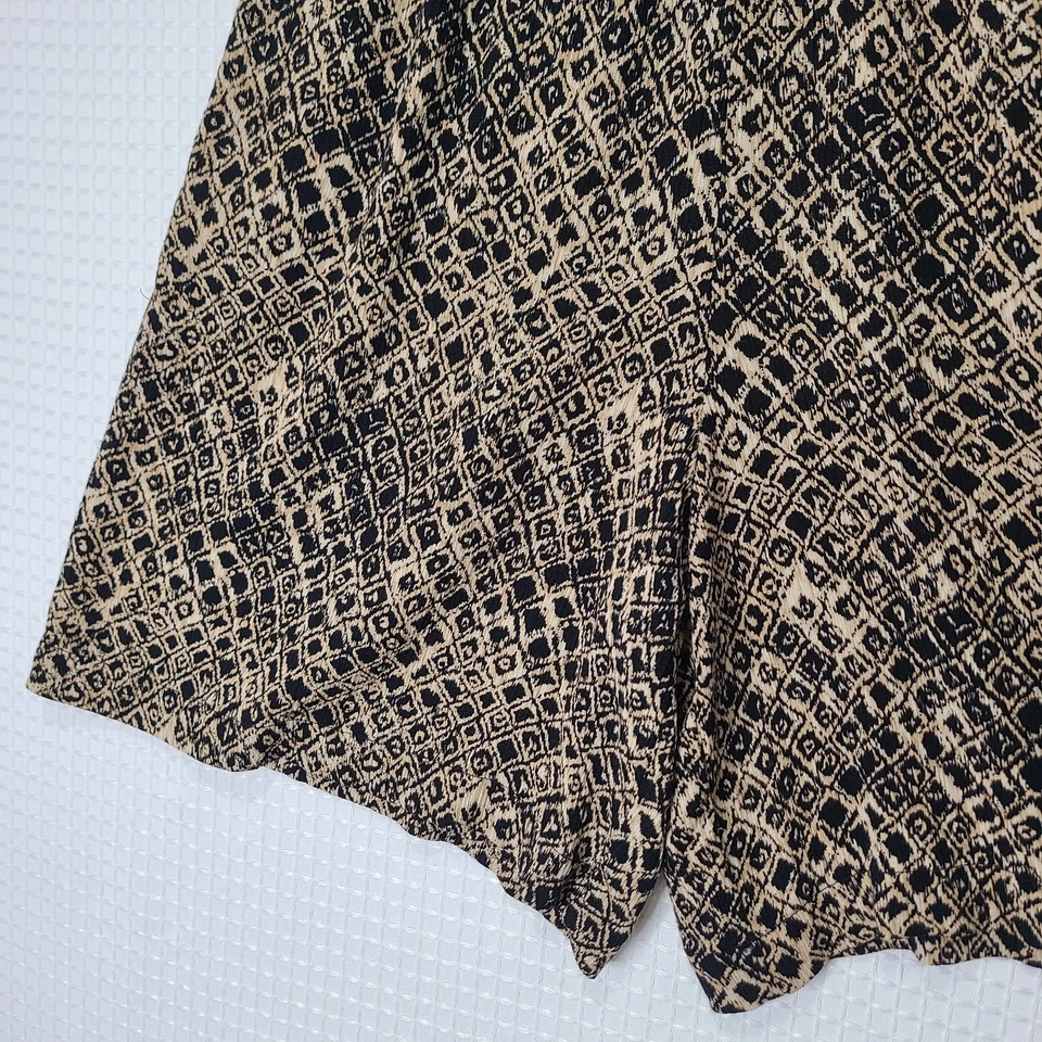 Vtg GUC Koret Womens Est. Small Brown Abstract Diamond Pattern Relaxed Shorts - Image 4 of 4